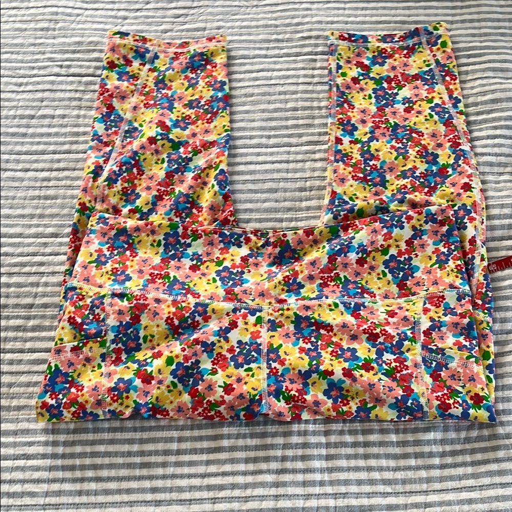 Old Navy Multicolor Cropped Floral Leggings
